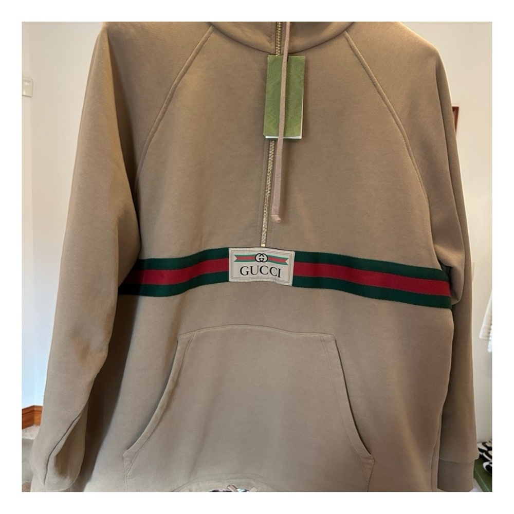 Gucci web striped half zip cotton hoodie size XXL made in Italy
NWT - Picture 2 of 5